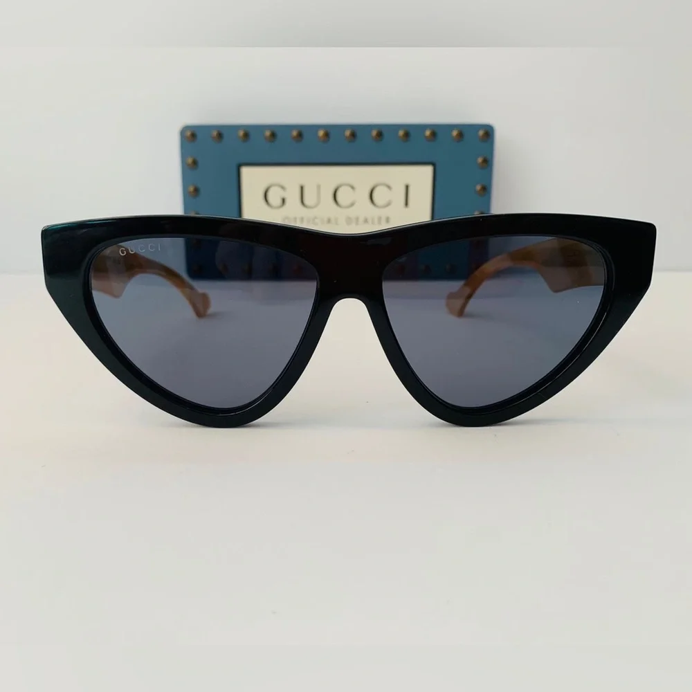 💯 - Authentic New Gucci Blue Cat Eye Ladies Sunglasses GG1333S 004
